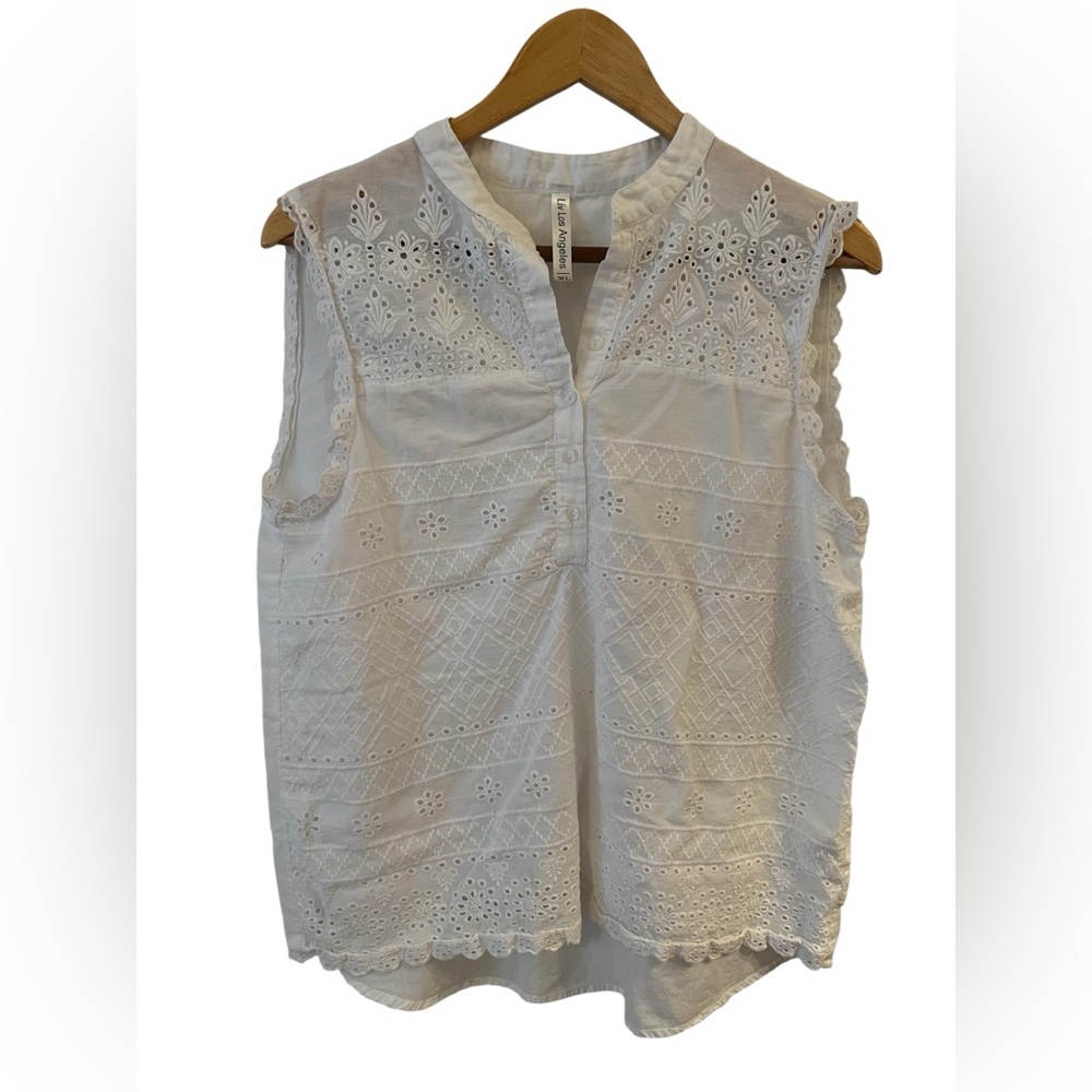 Liv Los Angeles Women’s XL White Cottagecore Eyelet blouse tank top